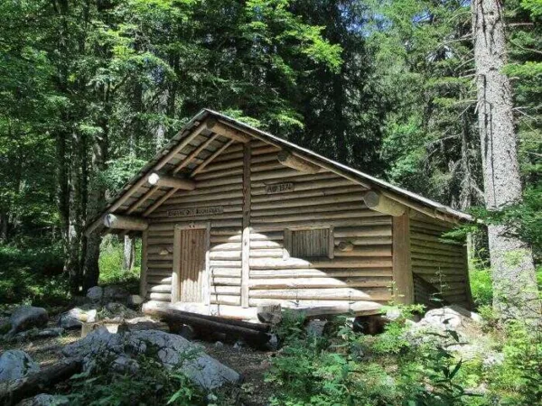 Cabane des Bûcherons 2