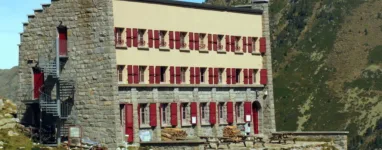 Refuge de la Glère 2