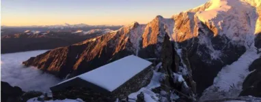 Refuge Quintino Sella Mont Blanc 2