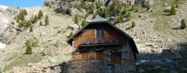 Refuge de l Estrop 1