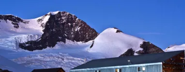 Refuge Quintino Sella Mont Rose 1