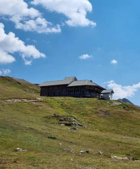 Refuge Beaufortain 2