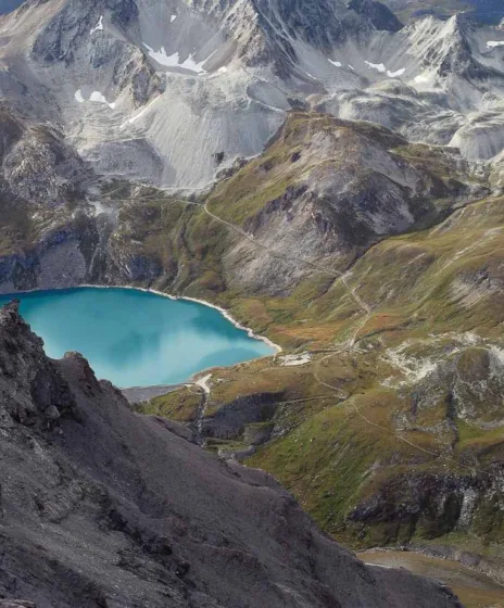 Lac de montagne Savoie 1