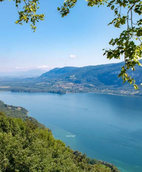 Lac de montagne Savoie 5