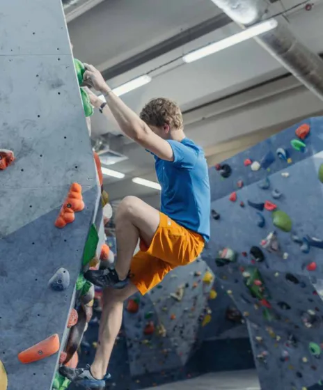 Escalade Extérieur 3