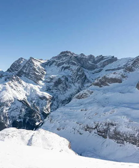 Station de ski de Barèges dans les Pyrénées 3