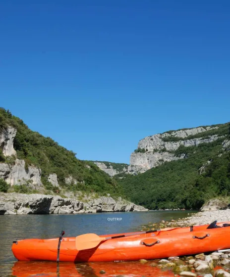 Gorges de l-ardèche canoe 2
