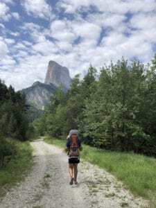 Rando famille mont aiguille e1593730872342 225x300 min