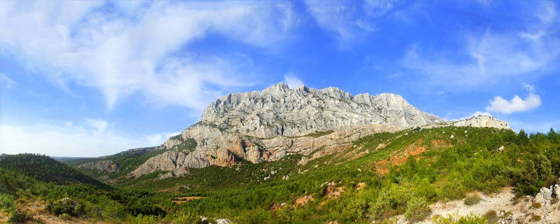 Montagne-Sainte-Victoire.jpeg