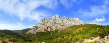 Montagne-Sainte-Victoire.jpeg