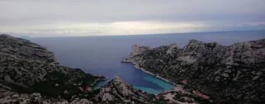Rando-Trail-la-Traversee-des-Calanques-4.jpeg