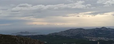 Randonnée Mont-Carpiagne-et-Mont-Saint-Cyr-par-la-Muraille-de-Chine-3.jpeg