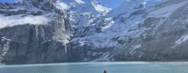 L-un-des-plus-beaux-lacs-de-Suisse-Oeschinensee-3.jpeg