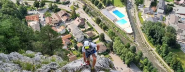 via ferrata thones la roche à Agathe