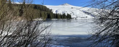 Raquettes neige lac de Guéry Auvergne